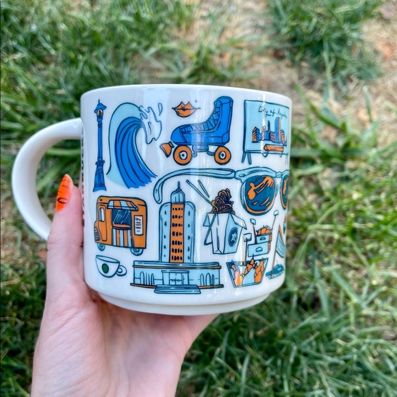 NWT STARBUCKS LOS ANGELES BEEN THERE MUG CERAMIC - Picture 11 of 15